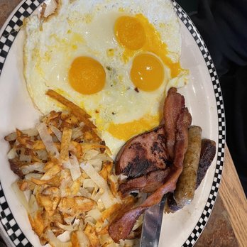 Black Bear Diner Aurora - The GRIZZ (1520 cals.) - Diners Near Me - Aurora, Colorado