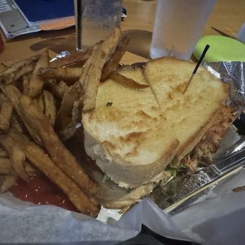 XYZ the Tavern - Salmon blt - New American Near Me - Cleveland, Ohio