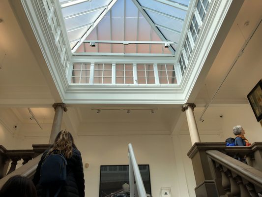 Leeds Art Gallery by null