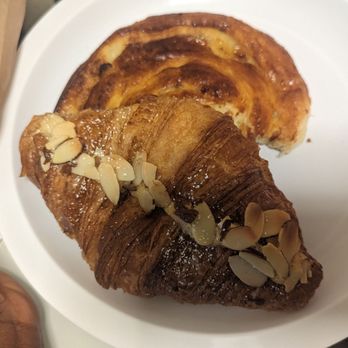 Saraghina Bakery - Raising croissant and almond croissant - Bakeries Near Me - Brooklyn, New York
