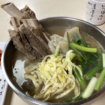 Sadies BBQ Inn - Daily Special New Kalbi Tang (big bone) - Korean Near Me - Pearl City, Hawaii
