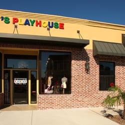 Little Peanut Acadamy - Peanut's Playhouse was awarded the BEST renovated building in Downtown Saint Cloud. Come visit our family facility! PLAY.SHOP.PARTY.LEARN