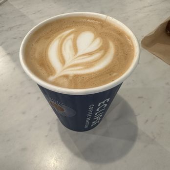 Eclipse Coffee Roasters - Plain hot latte - Coffee & Tea Near Me - Canmore, Alberta Eclipse Coffee Roasters - Plain hot latte - Coffee & Tea Near Me - Canmore, Alberta