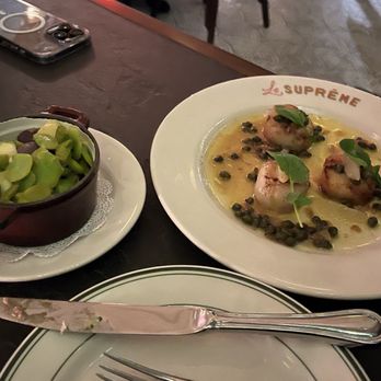 Le Suprême - Scallop special on Tuesday - French Near Me - Detroit, Michigan Le Suprême - Scallop special on Tuesday - French Near Me - Detroit, Michigan