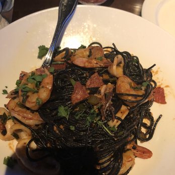Yard House - New American Near Me - Atlanta, Georgia Yard House - New American Near Me - Atlanta, Georgia