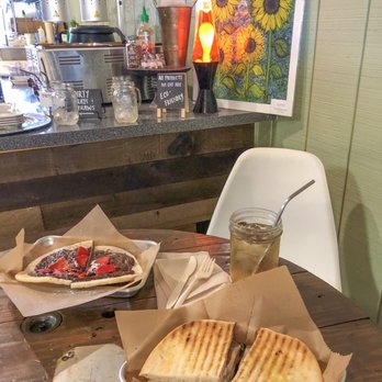 Lady and the Shallot - Mushroom cap panini, chocolate pizza, ginger infused iced tea. - Vegan Near Me - EWING, New Jersey Lady and the Shallot - Mushroom cap panini, chocolate pizza, ginger infused iced tea. - Vegan Near Me - EWING, New Jersey