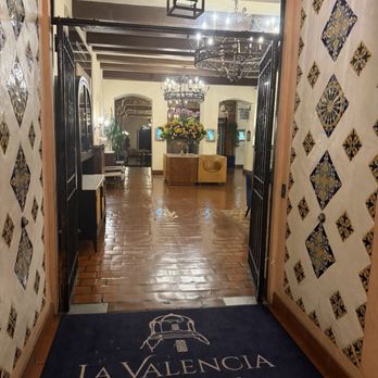 La Valencia Hotel - Hotels Near Me - La Jolla, California La Valencia Hotel - Hotels Near Me - La Jolla, California