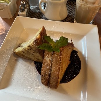 Banc Cafe - French Toast - Cafes Near Me - New York, New York