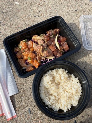 Ali’i Hawaiian Grill by null