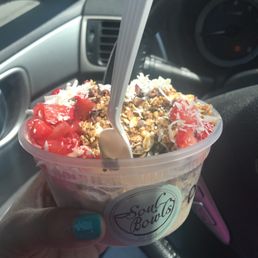 Nommy Banana Bowl