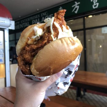 Howlin' Ray's - Mild Chicken Sandwich - Southern Near Me - Los Angeles, California Howlin' Ray's - Mild Chicken Sandwich - Southern Near Me - Los Angeles, California