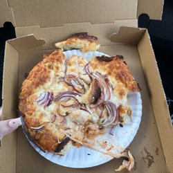 Curbelo’s Bakery - Onion Pizza de Queso / Cheese pizza