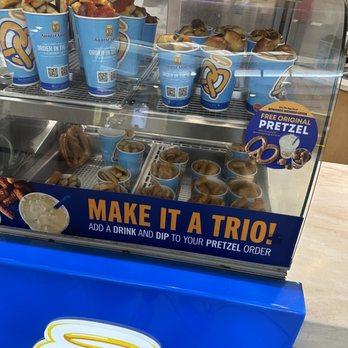 Auntie Anne's - ..... - Pretzels Near Me Auntie Anne's - ..... - Pretzels Near Me