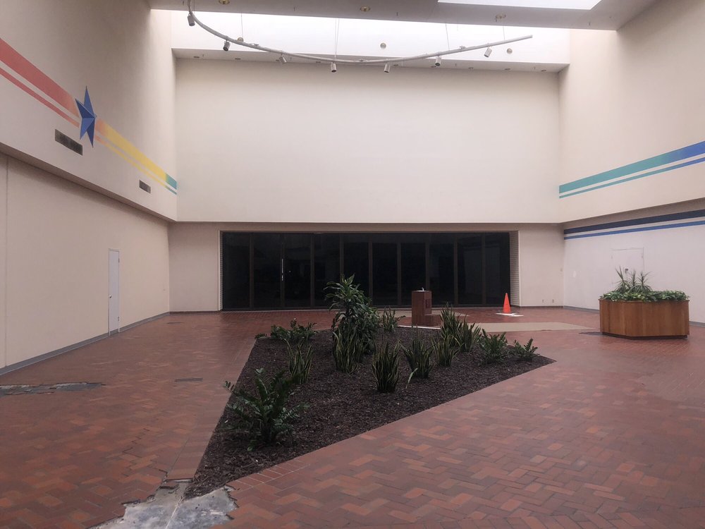 san jacinto mall movies