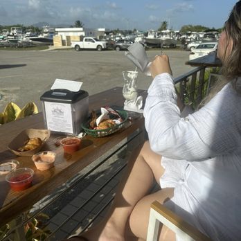 El Nautico - Empanadillas - Seafood Near Me - Guayama, Puerto Rico