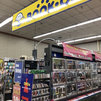 Book Off - Pearlridge Center - Bookstores Near Me - Aiea, Hawaii Book Off - Pearlridge Center - Bookstores Near Me - Aiea, Hawaii