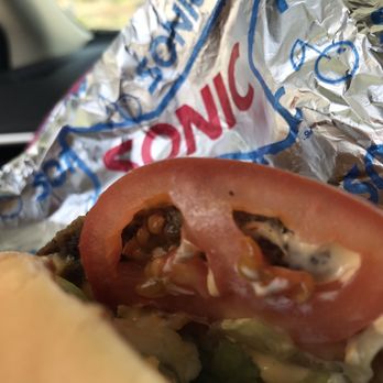 Sonic Drive-In - Cheeseburger - Ice Cream & Frozen Yogurt Near Me - Kissimmee, Florida Sonic Drive-In - Cheeseburger - Ice Cream & Frozen Yogurt Near Me - Kissimmee, Florida