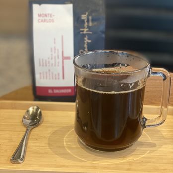 George Howell Coffee - Cometeer and Monroe Carlos coffee beans - Coffee & Tea Near Me - Boston, Massachusetts George Howell Coffee - Cometeer and Monroe Carlos coffee beans - Coffee & Tea Near Me - Boston, Massachusetts