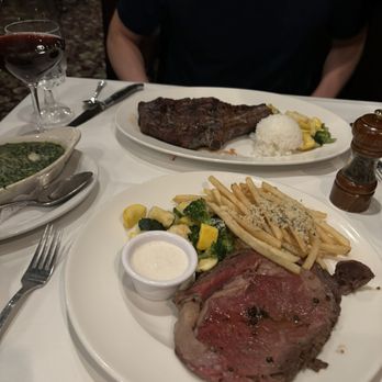Hy's Steak House - epic prime rib and rib eye - Steakhouses Near Me - Honolulu, Hawaii Hy's Steak House - epic prime rib and rib eye - Steakhouses Near Me - Honolulu, Hawaii