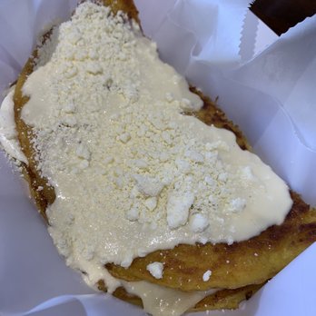 Cachapas y Mas - Tres Quesos Cachapa - Venezuelan Near Me - Ridgewood, New York Cachapas y Mas - Tres Quesos Cachapa - Venezuelan Near Me - Ridgewood, New York
