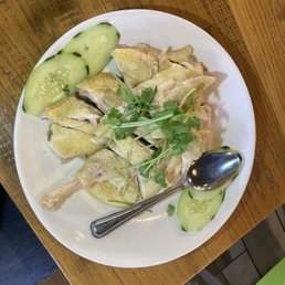 M1.Hainanese Chicken Half M1.Hainanese Chicken Half