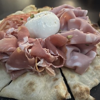 Cotto Pizza - Mortadella e Burrata Focaccia - Pizza Near Me - Doral, Florida Cotto Pizza - Mortadella e Burrata Focaccia - Pizza Near Me - Doral, Florida