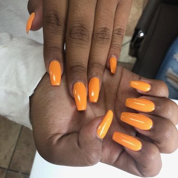 Sunflower Nails - Nail Salons Near Me - Panorama City, California