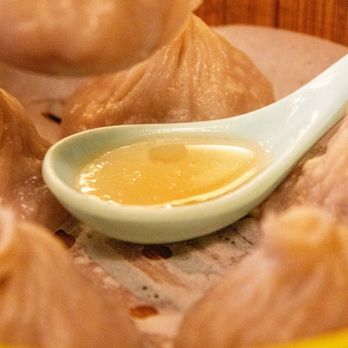 Fuchun Ju - Traditional Soup Dumplings (Pork) - Shanghainese Near Me - Boston, Massachusetts