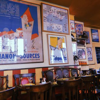 Chez Janou - Bistros Near Me - Paris, 75