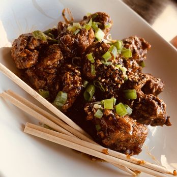 Yard House - Boneless Wings (Firecracker) - New American Near Me - Orlando, Florida