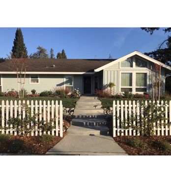 Custom Plantings - Landscaping Near Me