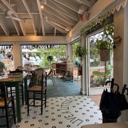 Ms. Piper’s - Dining room