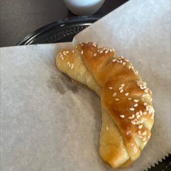 Pita N More - Meat pie