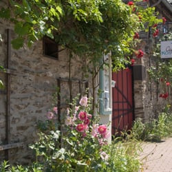 Café Kostbar - Von der Strasse aus gesehen