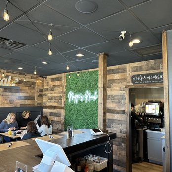 Nappi’s Nook - Wood-looking walls and such. - Breakfast & Brunch Near Me - Nesconset, New York Nappi’s Nook - Wood-looking walls and such. - Breakfast & Brunch Near Me - Nesconset, New York