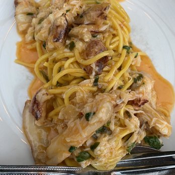 Giant - Tagliatelle - New American Near Me - Chicago, Illinois Giant - Tagliatelle - New American Near Me - Chicago, Illinois