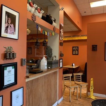 Sherpa Kitchen - Front counter - Himalayan/Nepalese Near Me - Burlington, Vermont