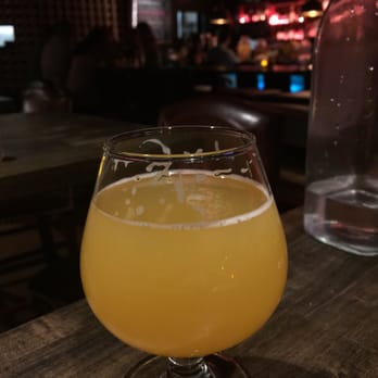 Fork & Fire - Kent falls sparkle boots 7.0% abv - New American Near Me - Farmington, Connecticut