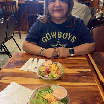 Country Cafe - Salad - Breakfast & Brunch Near Me - Waxahachie, Texas Country Cafe - Salad - Breakfast & Brunch Near Me - Waxahachie, Texas