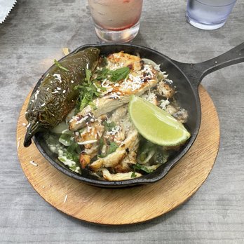 Briarcliff Barrio - Chicken Fajitas - Mexican Near Me - Kansas City, Missouri