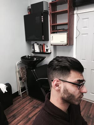 Cut Above On 7th by null