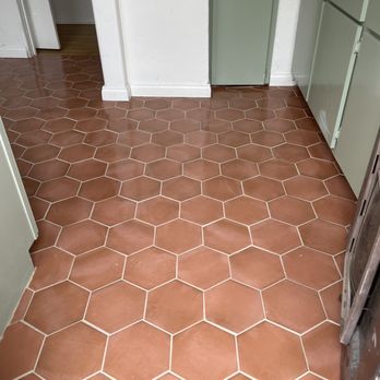 818 Custom Flooring - Ceramic tile - Flooring Near Me