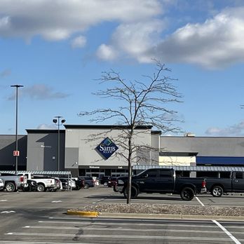 Sam's Club - Wholesale Stores Near Me - Port Huron, Michigan