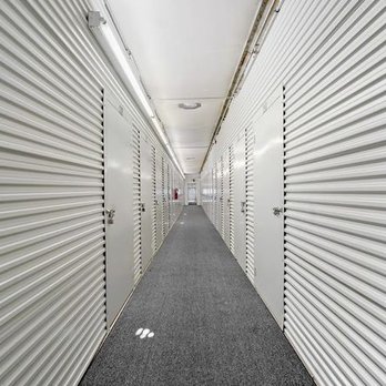 iStorage - Self Storage Near Me - Deerfield, Illinois iStorage - Self Storage Near Me - Deerfield, Illinois