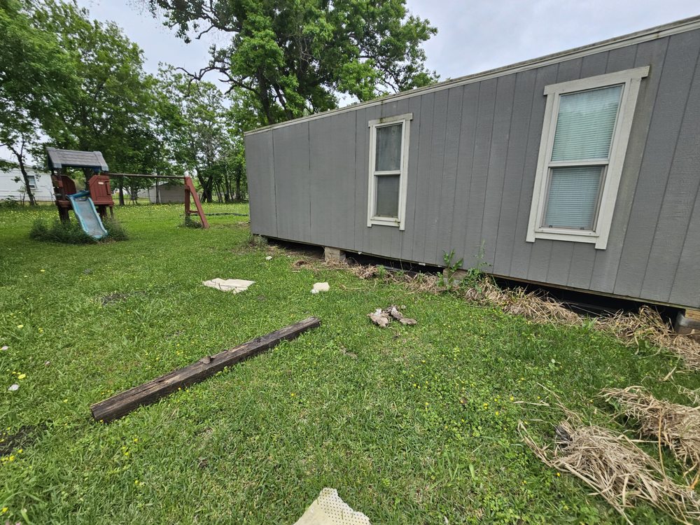 Slide of South Texas House Leveling