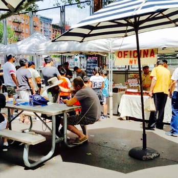 Roll'n Chill - a group of people sitting under umbrellas - Ice Cream & Frozen Yogurt Near Me - Brooklyn, New York Roll'n Chill - a group of people sitting under umbrellas - Ice Cream & Frozen Yogurt Near Me - Brooklyn, New York