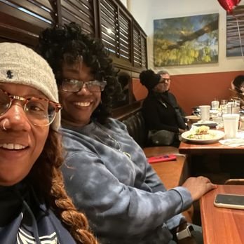 Hefner Grill - My sister and I waiting on the food - Seafood Near Me - Oklahoma City, Oklahoma