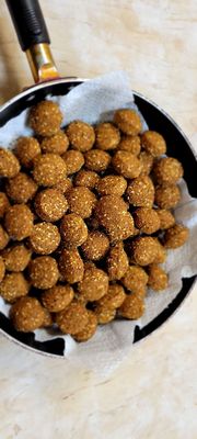 Al Medina Bakery by null