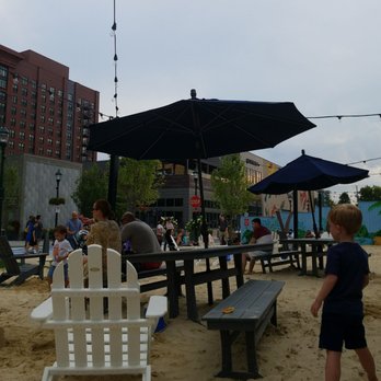 Pike & Rose - Beaching.... - Shopping Centers Near Me - North Bethesda, Maryland Pike & Rose - Beaching.... - Shopping Centers Near Me - North Bethesda, Maryland