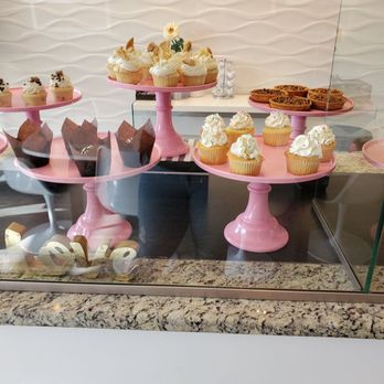 Cake Couture Boutique - a variety of cupcakes - Desserts Near Me - Raleigh, North Carolina